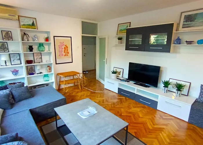 Parkwest Arena Belgrade Lux Apartment